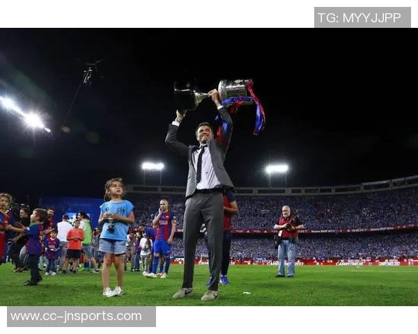 恩里克回忆巴萨欧冠首秀时的紧张心情与小将恩贾恩图的对比 恩里克回忆巴萨欧冠首秀时的紧张心情与小将恩贾恩图的对比