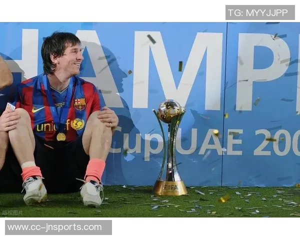 梅西夜游诺坎普并非竞选目的只是回家探亲之行 梅西夜游诺坎普并非竞选目的只是回家探亲之行