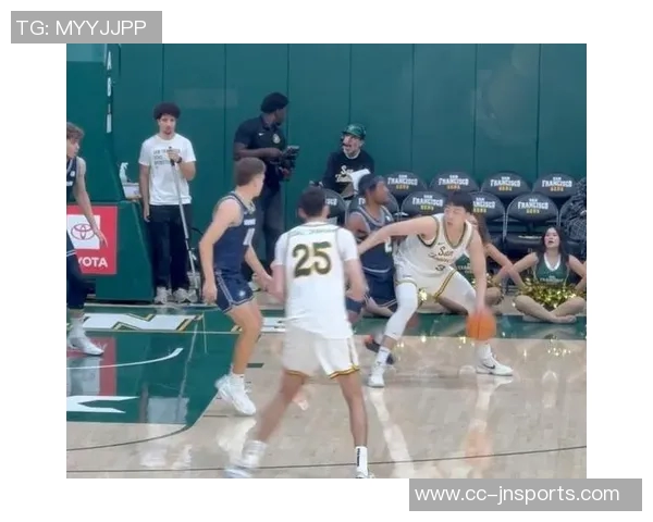 旧金山大学教练严格要求失误控制王俊杰与赵维伦出手次数偏少分析