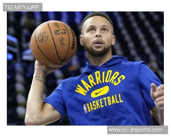 梅里尔首节替补表现抢眼三分球三投全中贡献9分